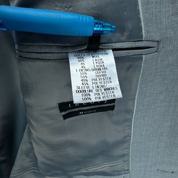 **SOLD**Theory Suit Mens Jacket 44R Pants 38W 2PC Gray Wool Blend XYLO - Picture 4 of 15
